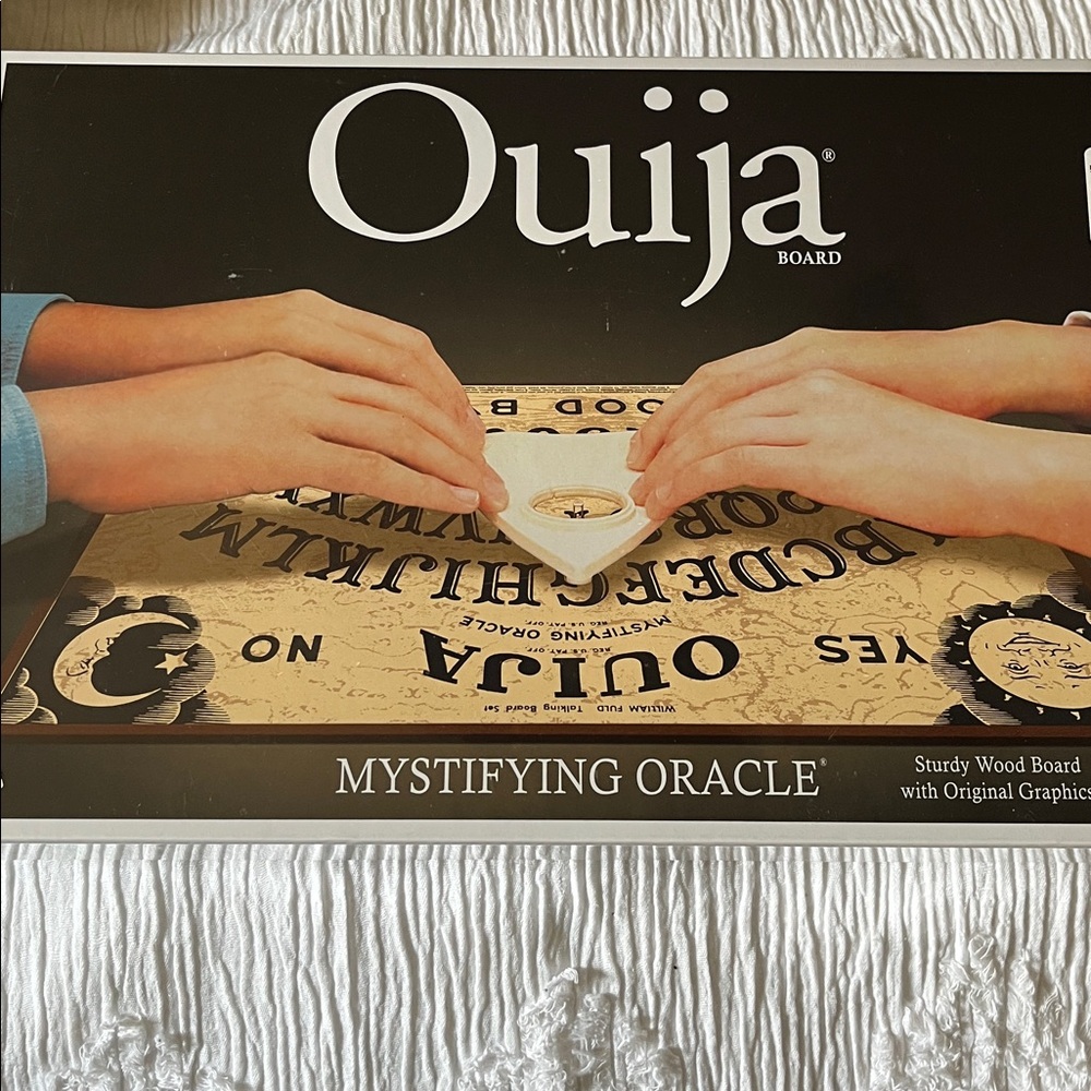 Classic Ouija Board 🔮👻🪦